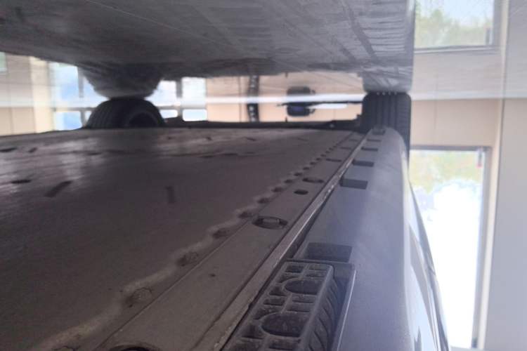 Used ARCFOX Alpha S6 2025 735MAX 175kW Left Side Sill