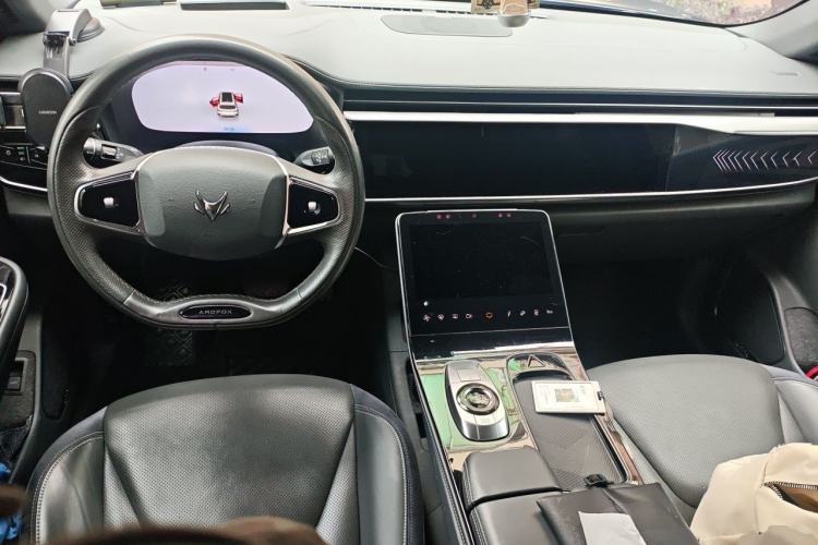 Used ARCFOX Alpha T 2021 653S+ 160kW Interior 2
