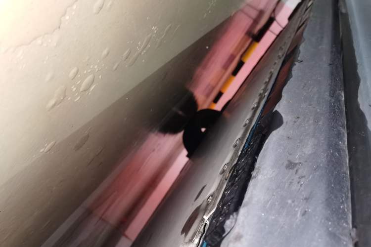 Used ARCFOX Alpha T 2021 600H Chassis Front Right
