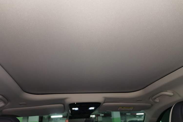 Used ARCFOX Alpha T 2021 600H Headliner