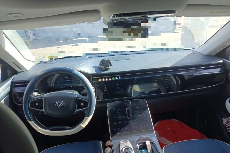 Used ARCFOX Alpha T 2021 653S 160kW Interior 2