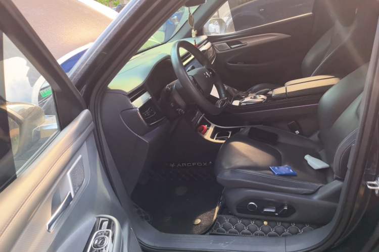 Used ARCFOX Alpha T 2021 653S+ 160kW Left Front Seat