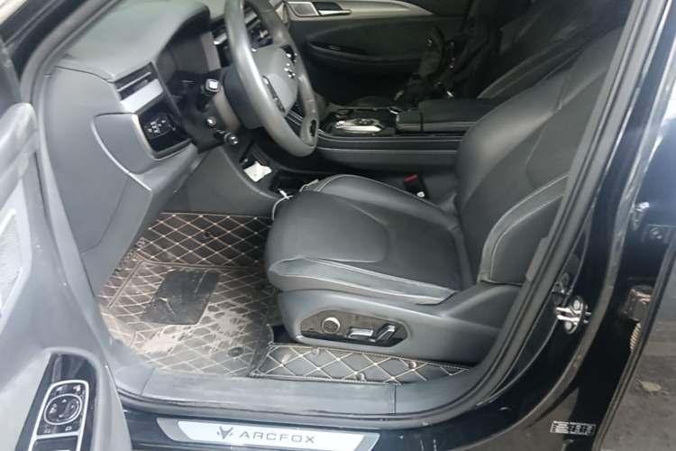 Used ARCFOX Alpha T  Left Front Seat