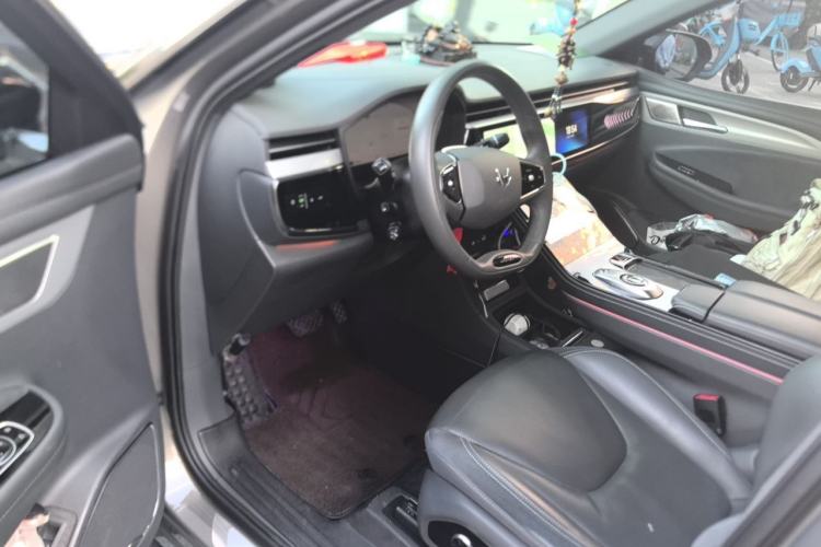 Used ARCFOX Alpha T 2021 653S+ 160kW Driver Seat