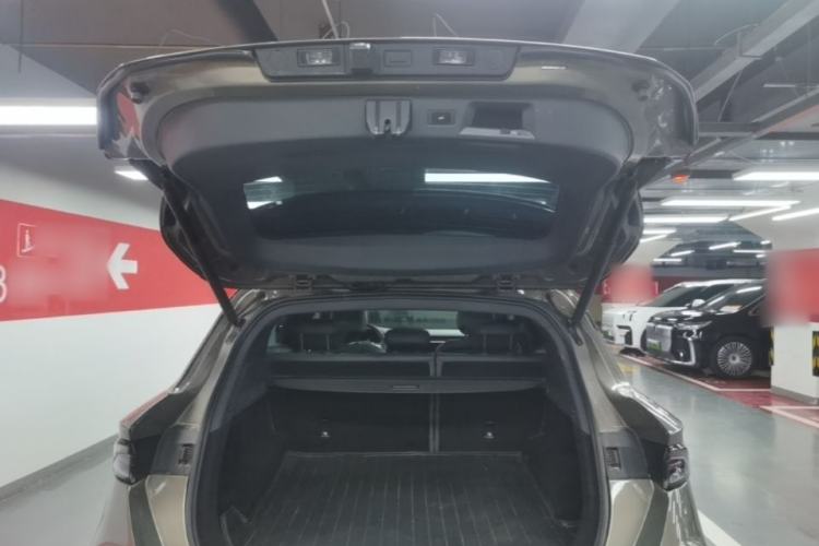 Used ARCFOX Alpha T 2021 600H Trunk