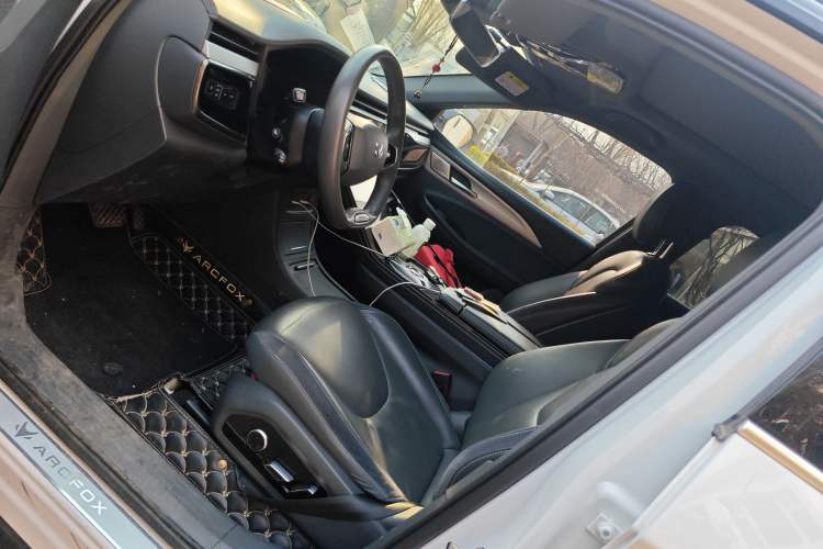 Used ARCFOX Alpha T 2021 653S+ 160kW Left Front Seat