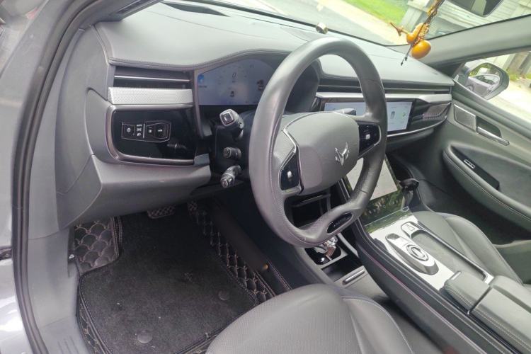 Used ARCFOX Alpha T 2021 653S+ 160kW Center Console