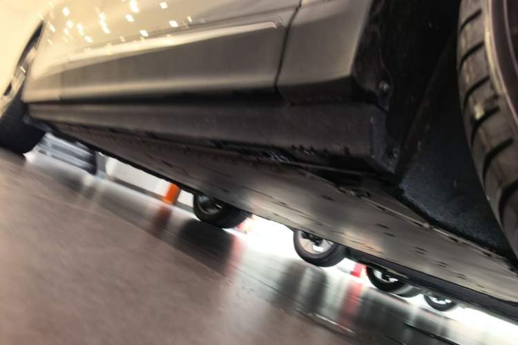 Used ARCFOX Alpha T 2021 600H Chassis Front Right