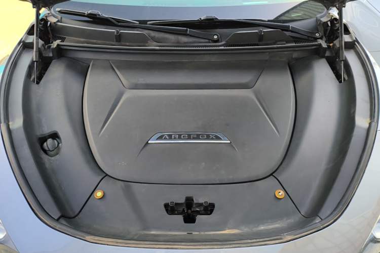Used ARCFOX Alpha T 2021 653S 160kW Engine Bay