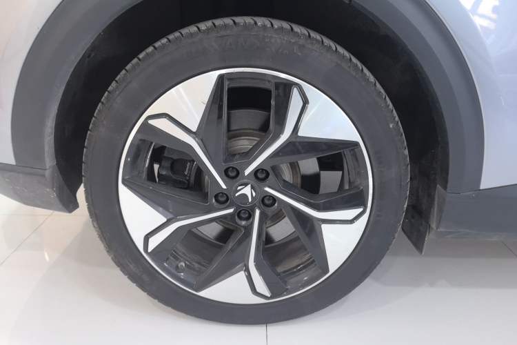 Used ARCFOX Alpha T 2021 600H Exterior 8