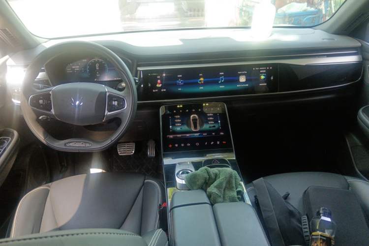 Used ARCFOX Alpha T 2021 480S 160kW Interior 2