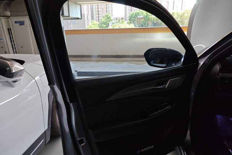 Used ARCFOX Alpha T 2021 653S+ 160kW Interior 7