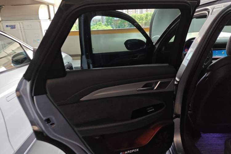 Used ARCFOX Alpha T 2021 653S+ 160kW Interior 8