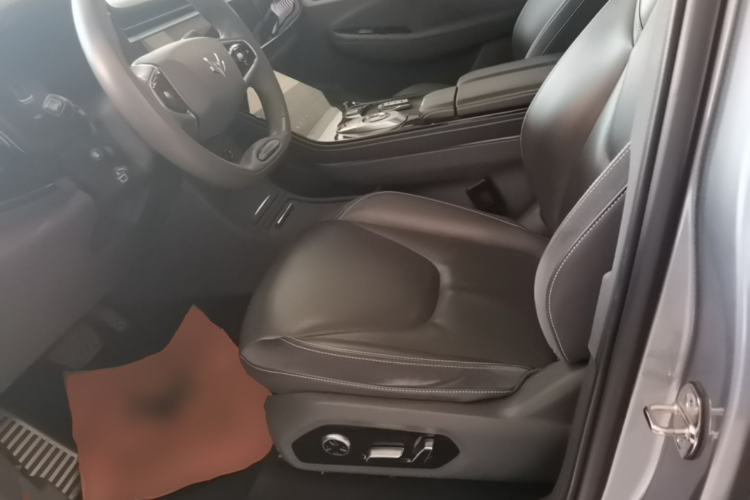 Used ARCFOX Alpha T 2021 653S+ 160kW Left Front Seat
