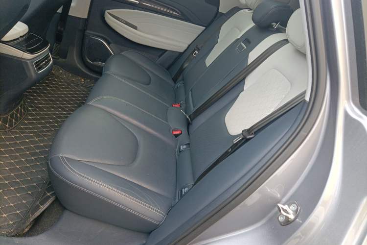 Used ARCFOX Alpha T 2021 600H Left Rear Seat