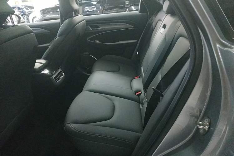 Used ARCFOX Alpha T 2021 480S 160kW Left Rear Seat