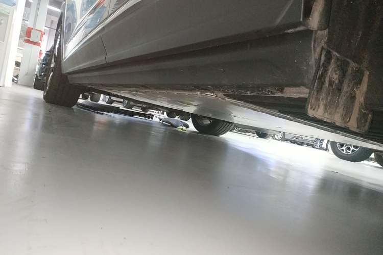Used ARCFOX Alpha T 2021 480S 160kW Left Side Sill