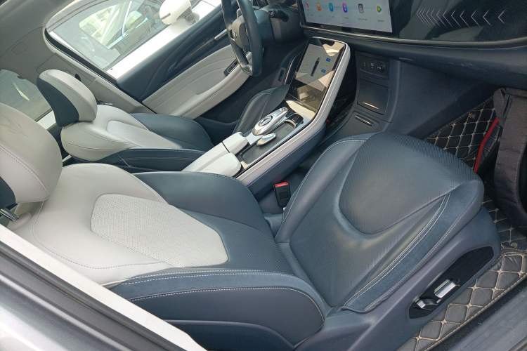 Used ARCFOX Alpha T 2021 600H Right Front Seat