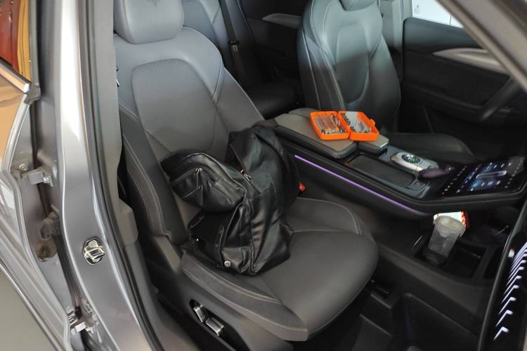 Used ARCFOX Alpha T 2021 653S+ 160kW Right Front Seat