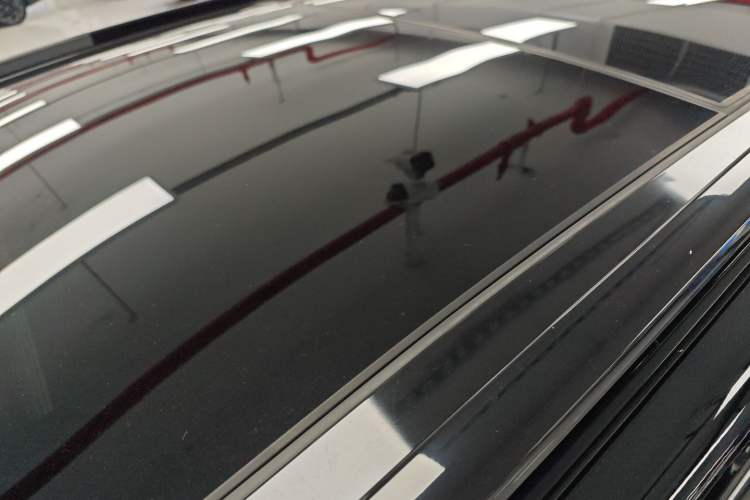 Used ARCFOX Alpha T 2021 653S+ 160kW Roof