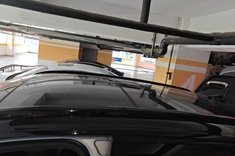Used ARCFOX Alpha T 2021 653S+ 160kW Roof