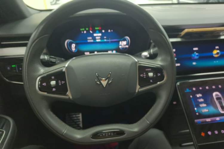 Used ARCFOX Alpha T 2021 653S+ 160kW Steering Wheel