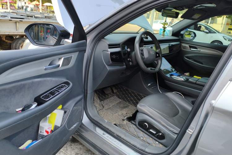 Used ARCFOX Alpha T 2021 653S+ 160kW Driver Seat