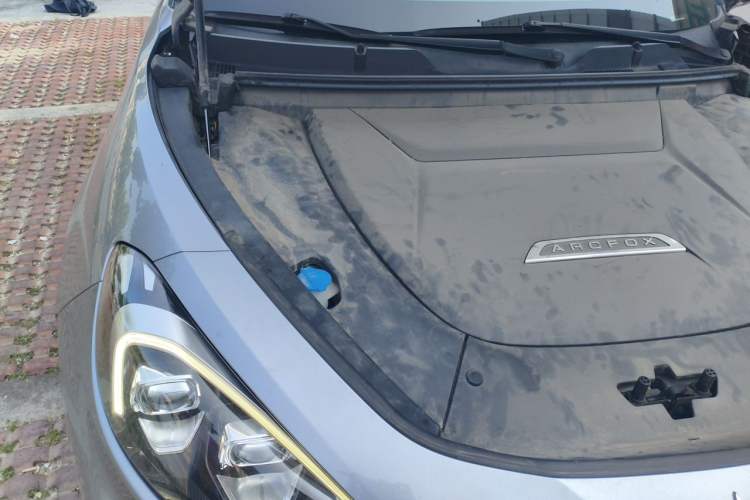 Used ARCFOX Alpha T 2021 653S+ 160kW Engine Bay Right