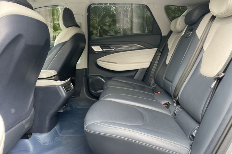 Used ARCFOX Alpha T 2021 653S+ 160kW Interior 5