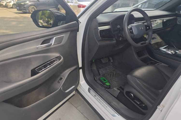 Used ARCFOX Alpha T 2021 653S+ 175kW Driver Seat