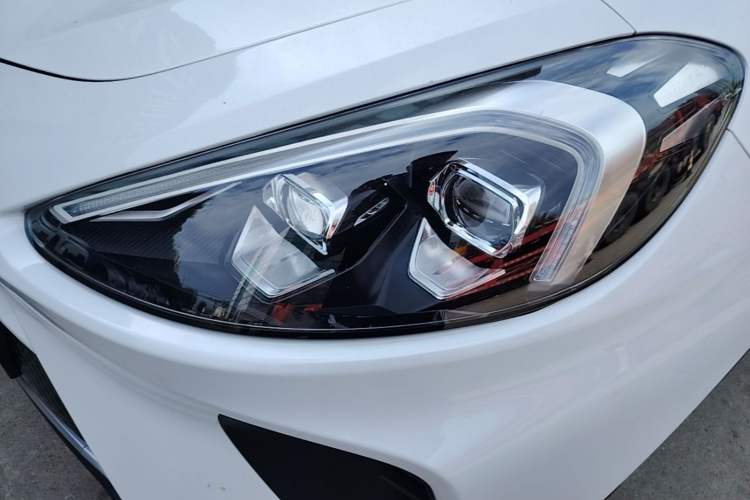 Used ARCFOX Alpha T 2021 480S 175kW Left Front Headlight