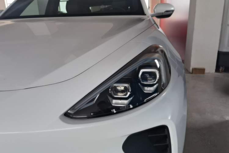 Used ARCFOX Alpha T 2021 653S 160kW Left Front Headlight