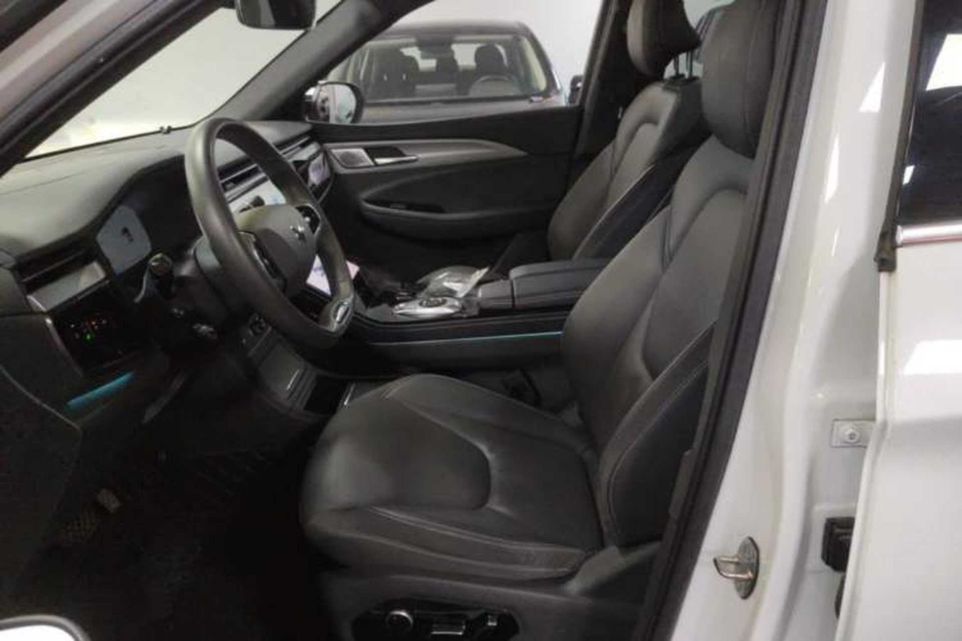 Used ARCFOX Alpha T 2021 653S+ 160kW Left Front Seat