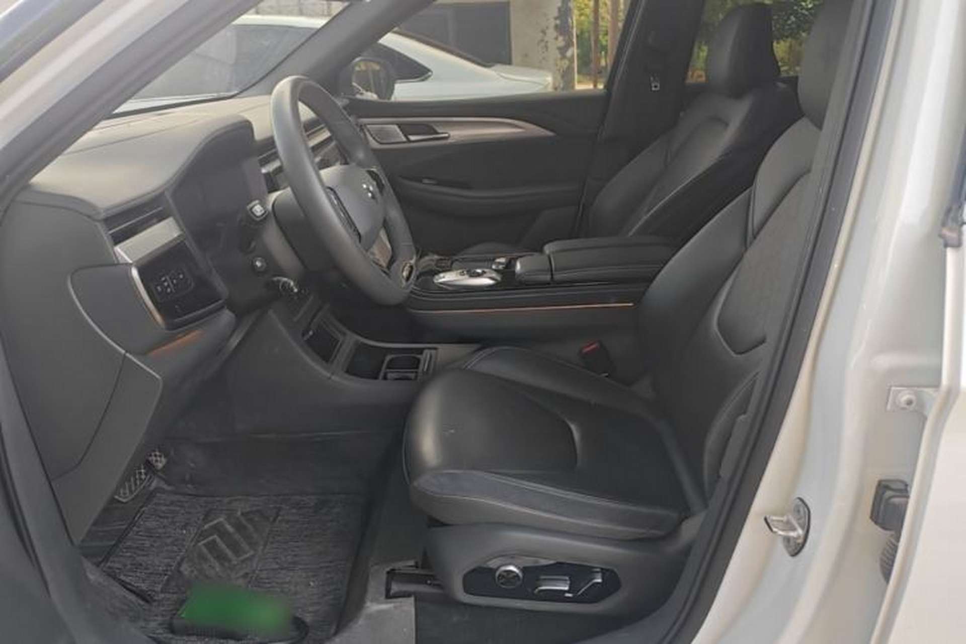 Used ARCFOX Alpha T 2021 653S+ 175kW Left Front Seat