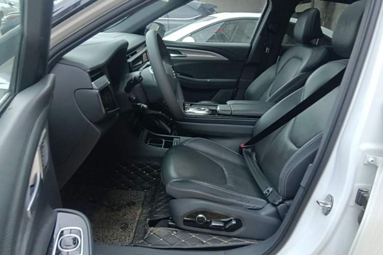 Used ARCFOX Alpha T 2021 653S+ 160kW Left Front Seat
