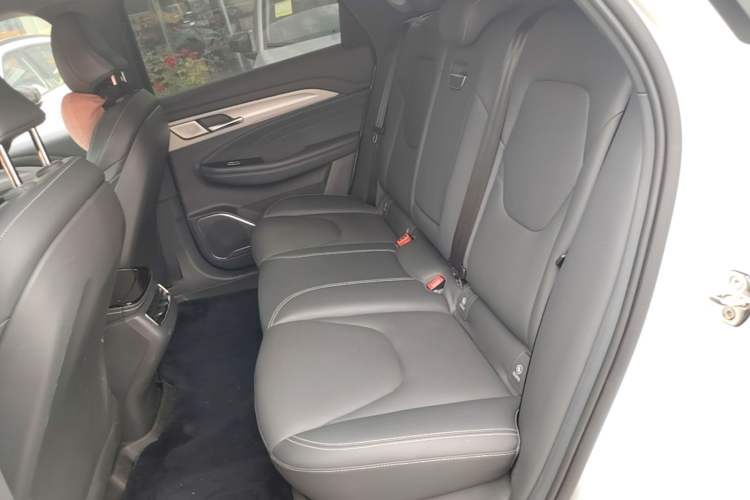 Used ARCFOX Alpha T 2021 480S 175kW Left Rear Seat