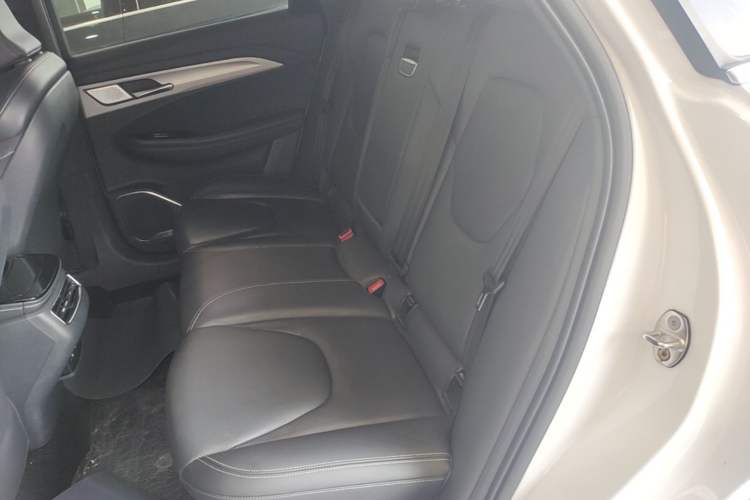 Used ARCFOX Alpha T 2021 653S+ 175kW Left Rear Seat