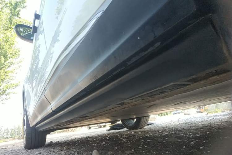 Used ARCFOX Alpha T 2021 653S 160kW Left Side Sill