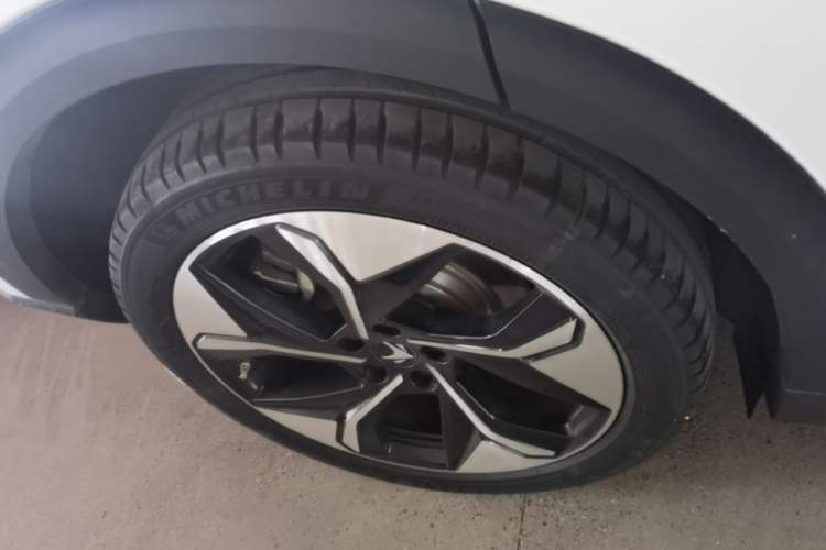 Used ARCFOX Alpha T 2021 653S 160kW Right Rear Wheel Hub