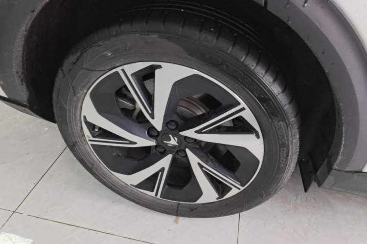 Used ARCFOX Alpha T 2021 480S 175kW Right Rear Wheel Hub