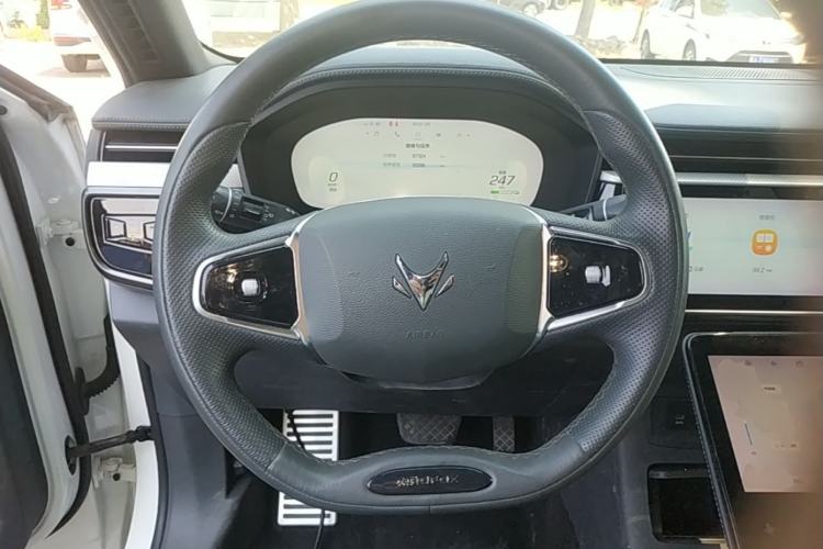 Used ARCFOX Alpha T 2021 653S 160kW Steering Wheel