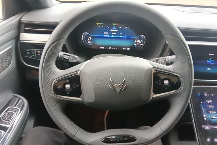Used ARCFOX Alpha T 2021 653S+ 160kW Steering Wheel