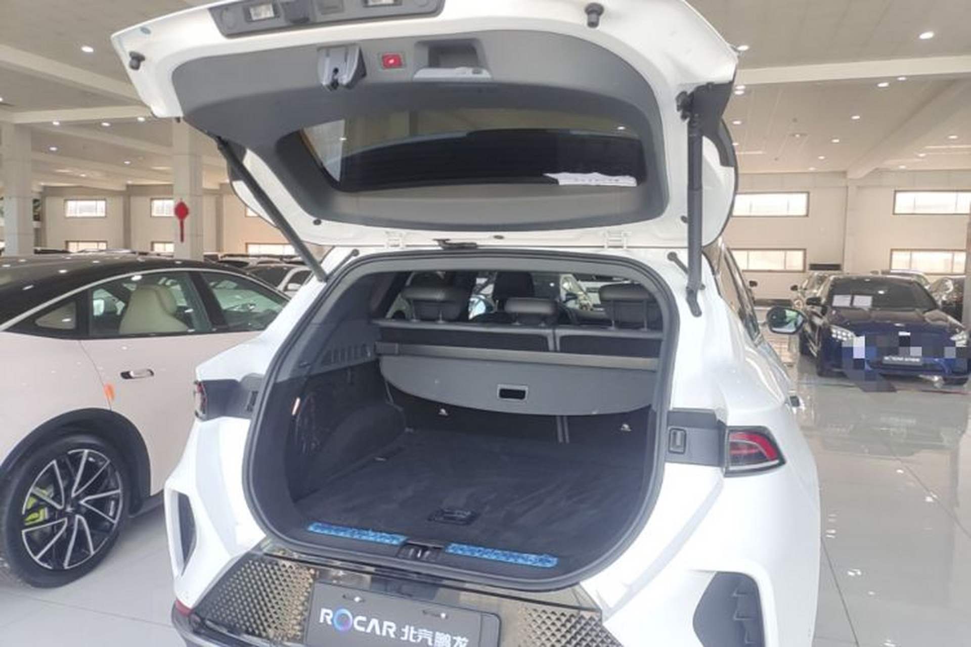 Used ARCFOX Alpha T 2021 653S+ 175kW Trunk