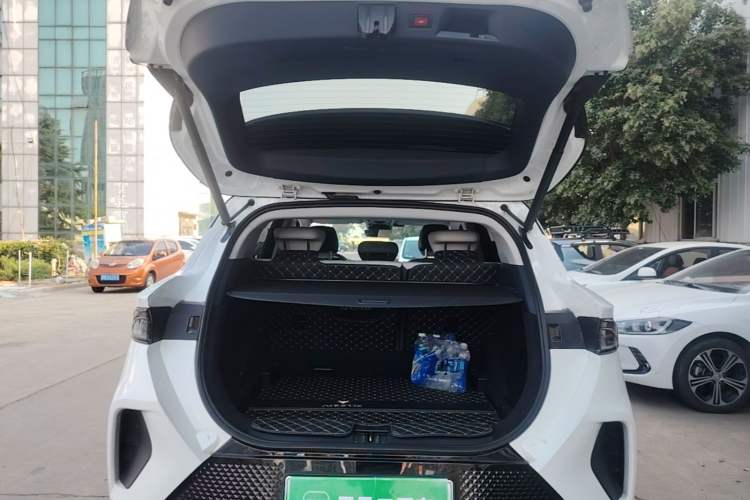 Used ARCFOX Alpha T 2021 653S+ 175kW Trunk