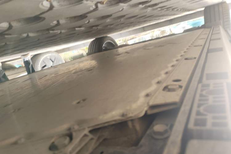 Used ARCFOX Alpha T 2022 653S+ 160kW Chassis Front Right