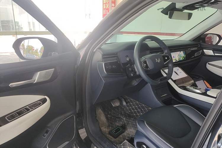 Used ARCFOX Alpha T 2022 480S 160kW Driver Seat