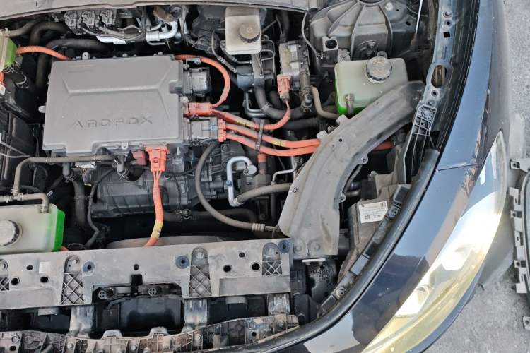Used ARCFOX Alpha T 2022 653S+ 160kW Engine Bay Left