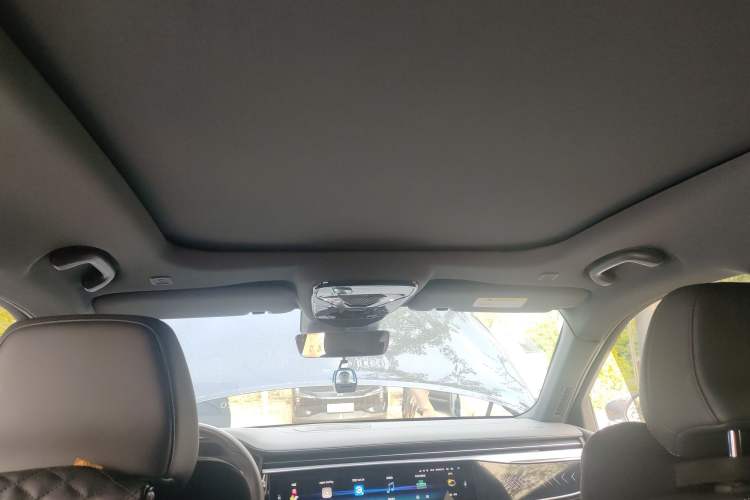 Used ARCFOX Alpha T 2022 653S+ 160kW Headliner
