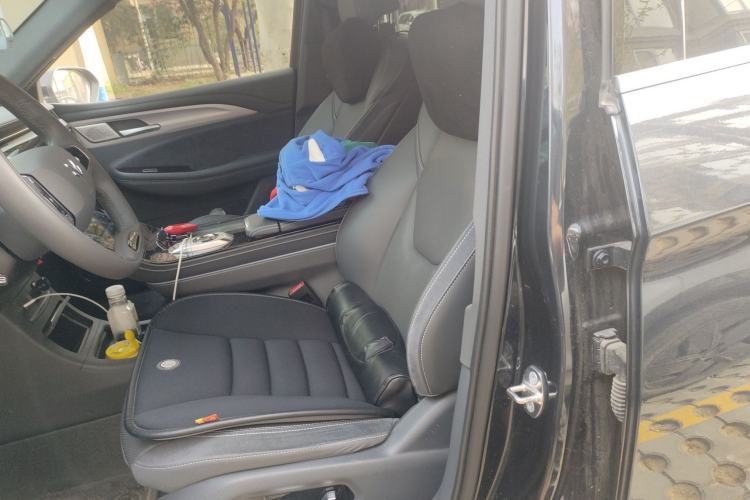 Used ARCFOX Alpha T 2022 653S+ 160kW Left Front Seat