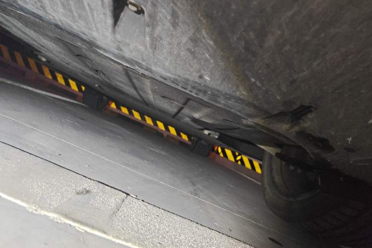 Used ARCFOX Alpha T 2022 653S 175kW Chassis Front